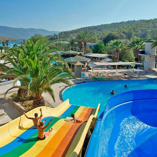 Turcja na 7 dni w maju: 5⋆ hotel od 3 859 zł