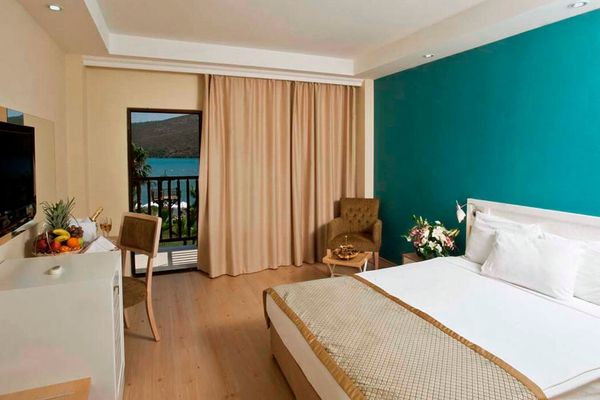 Green Bay Resort