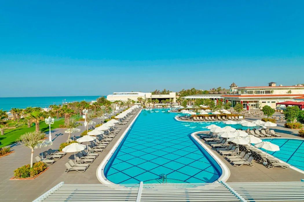 Gural Premier Belek - basen