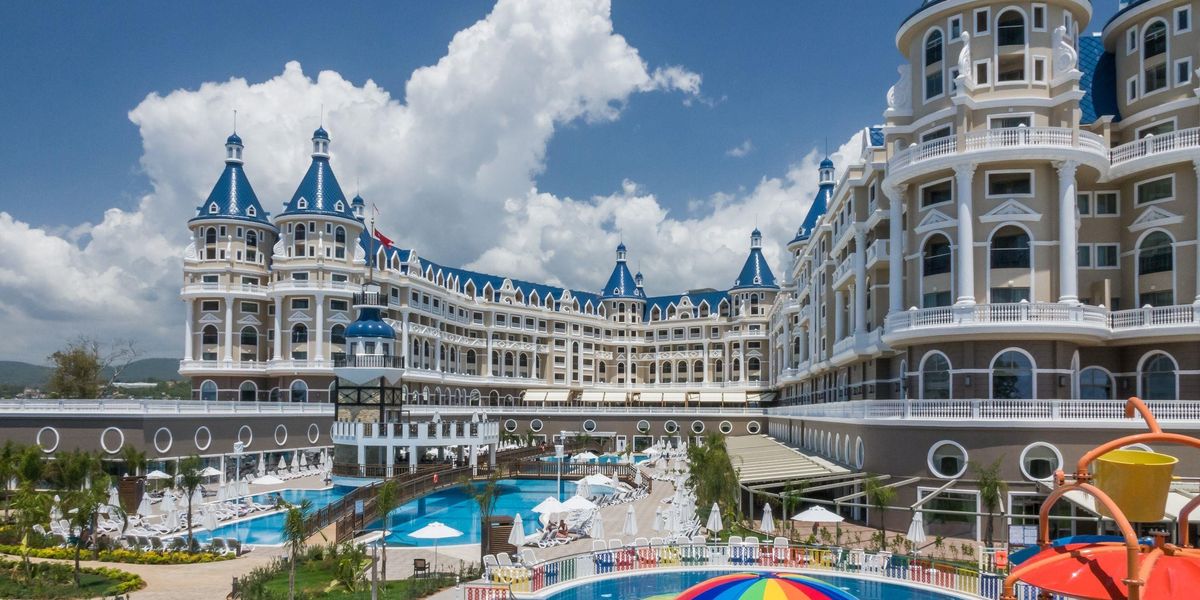 Turcja na 7 dni w listopadzie: 5⋆ hotel od 3 027 zł