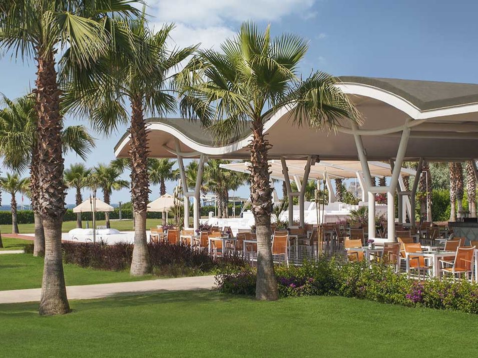 teren hotelu, restauracja, kawiarnia