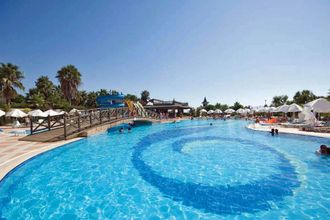 Holiday Garden Resort Okurcalar