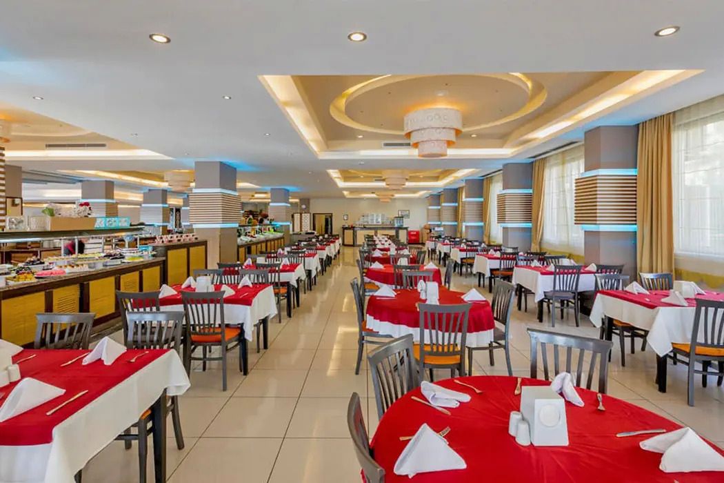 Holiday Garden Resort (Okurcalar) - restauracja