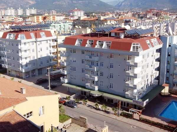 Huska Plaza 3*