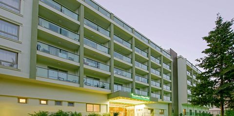 obiekt, budynek główny, teren hotelu