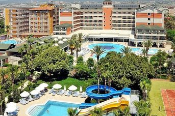 Insula Resort