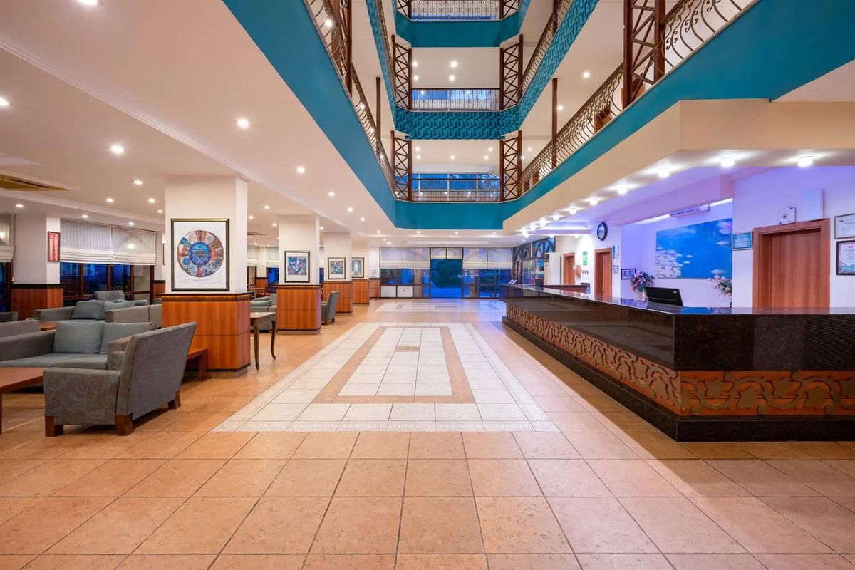 Kaia Coracesium - recepcja / lobby