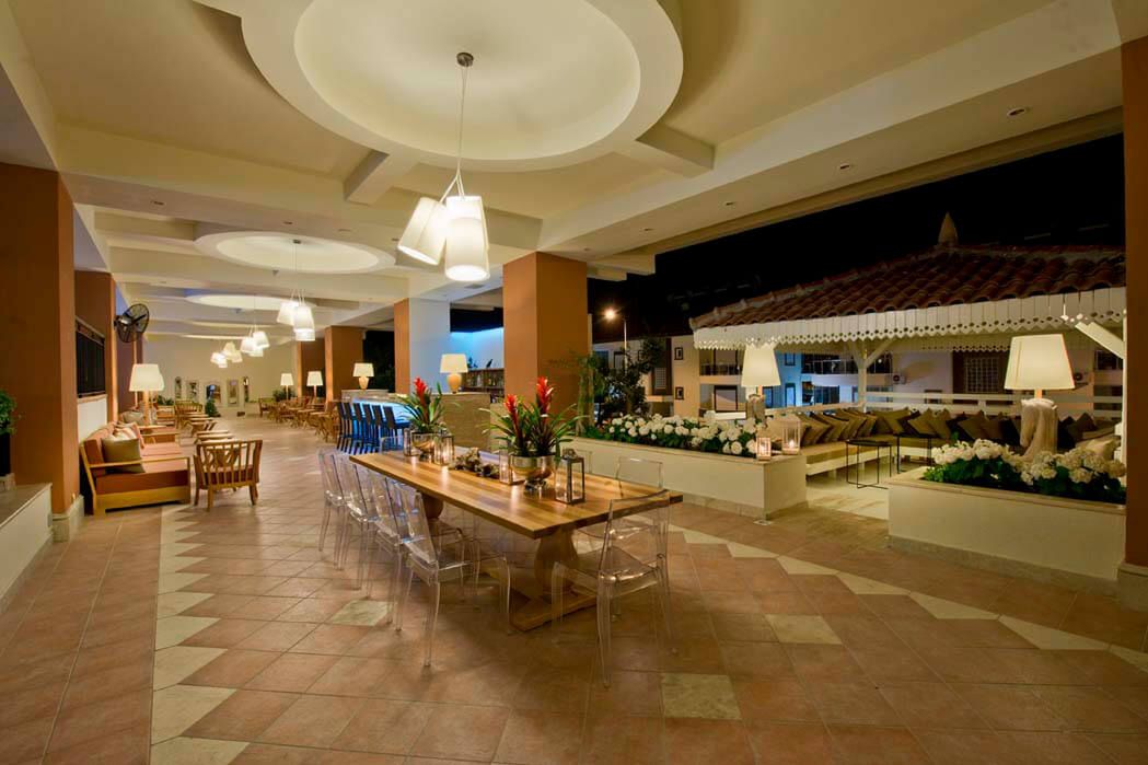 Kentia Apart Hotel - recepcja / lobby