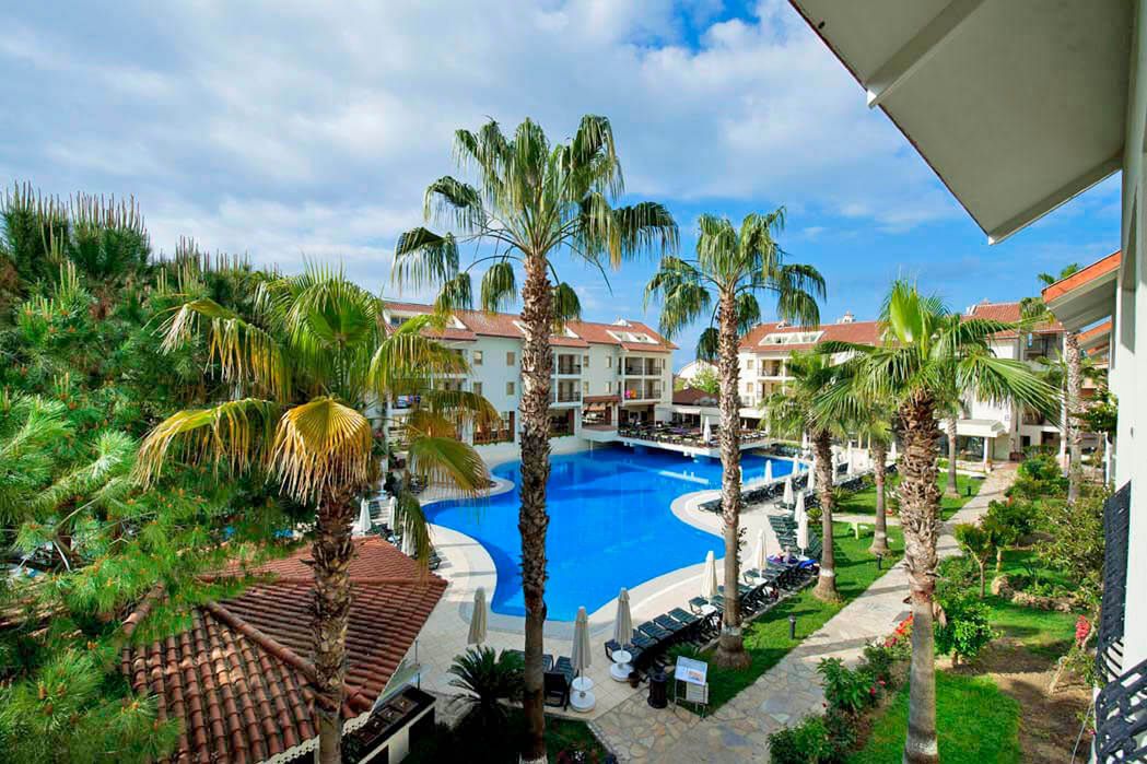 Kentia Apart Hotel - teren hotelu