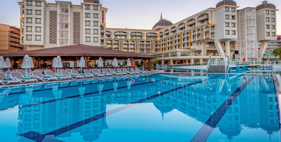 teren hotelu, basen