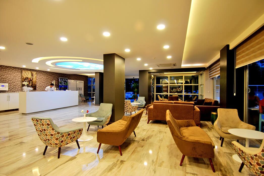 Kleopatra Ramira - recepcja / lobby