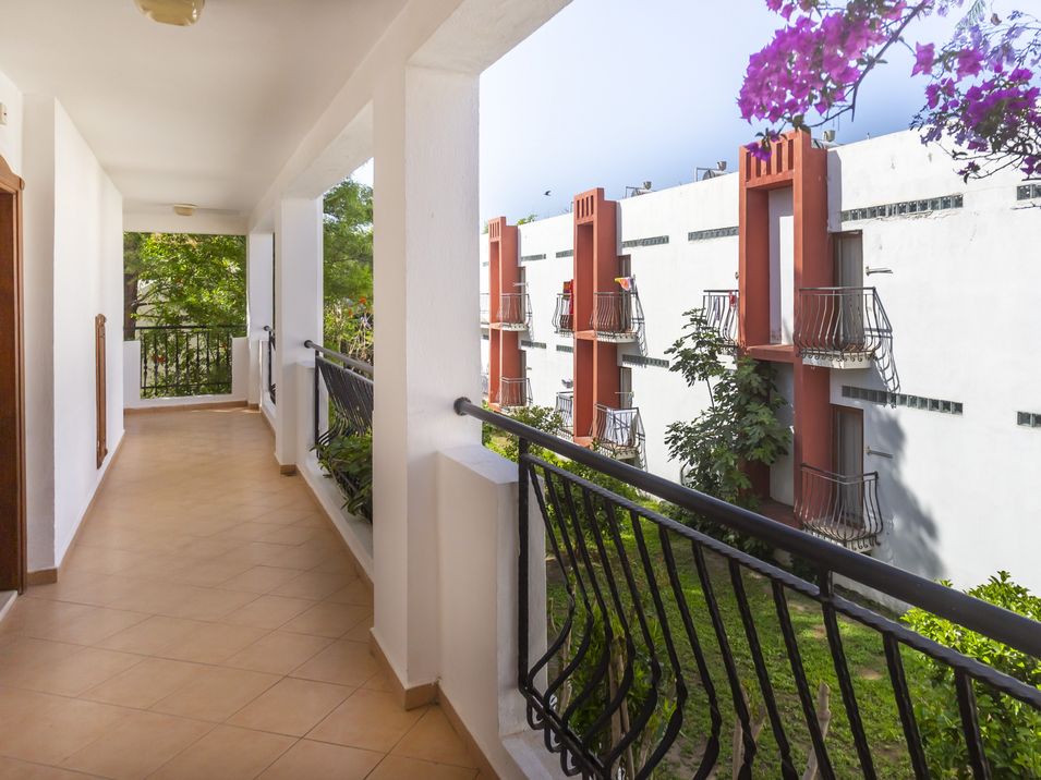obiekt, teren hotelu