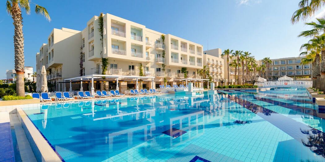 Turcja na 7 dni w czerwcu: 5⋆ hotel od 1 493 zł