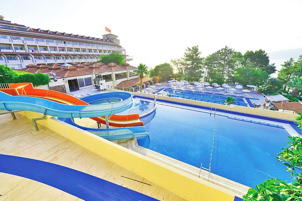 Labranda Mares Marmaris (ex Mares Dolphin Park & Spa) - basen