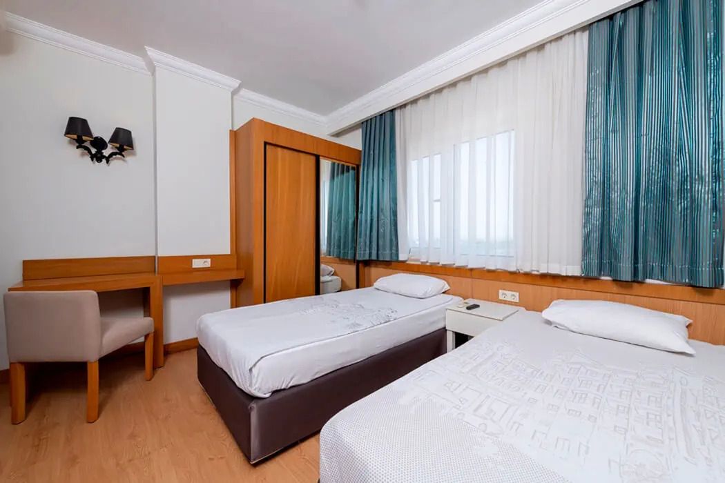 Lake River Side Spa - pokój