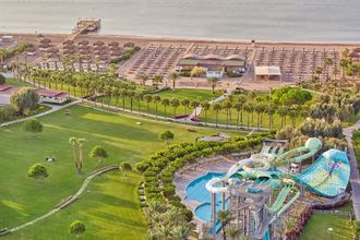 Lara Barut Collection