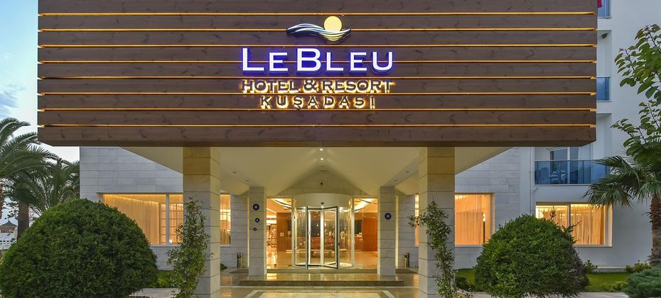 Le Bleu Resort & Spa (ex. Noa Kusadasi)