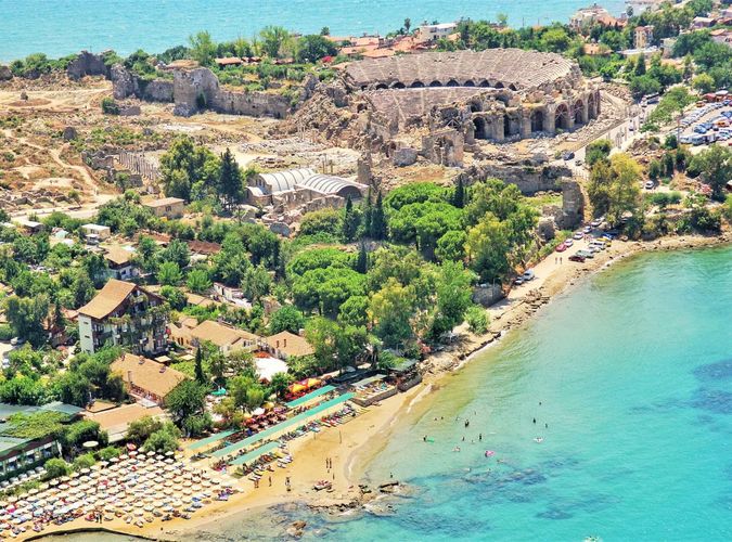 Leda Beach