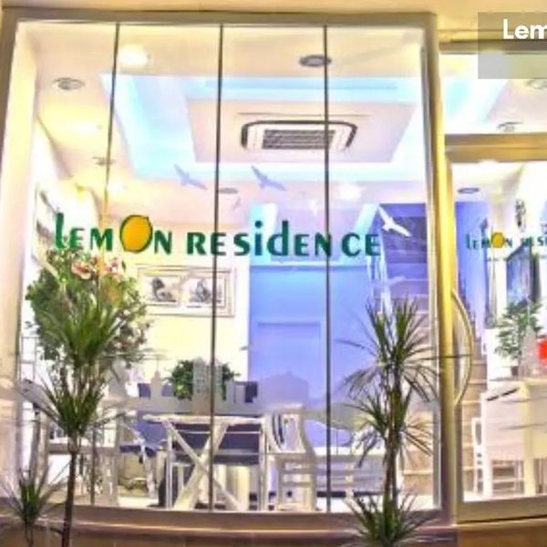 Lemon Residence