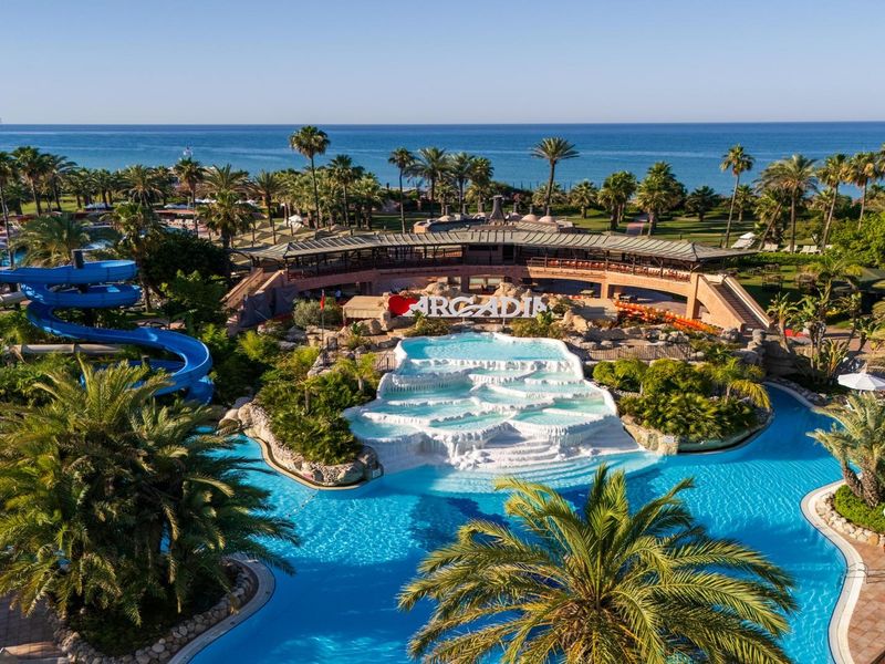 Limak Arcadia Sport Resort