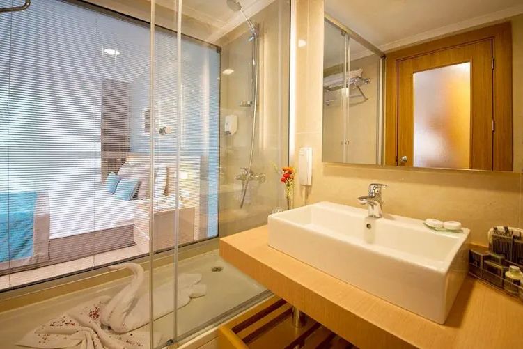 Limak Limra - łazienka