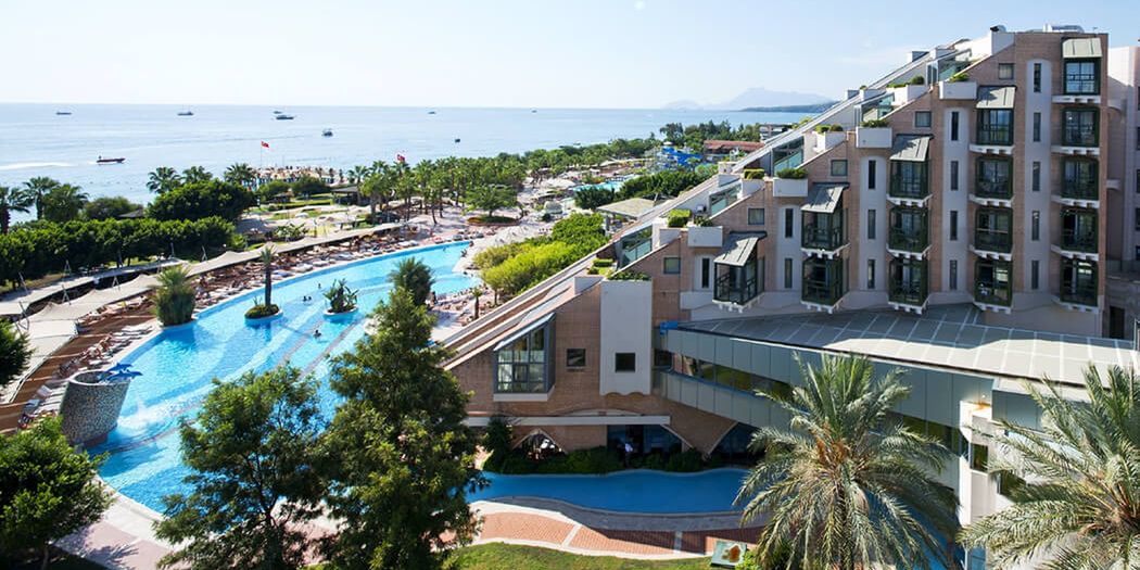 Turcja na 7 dni w styczniu: 5⋆ hotel od 2 061 zł