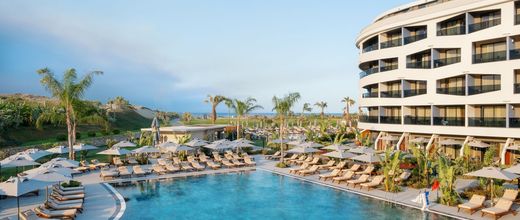 Liu Resorts
