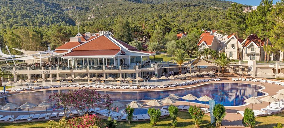 Long Beach Club Nature