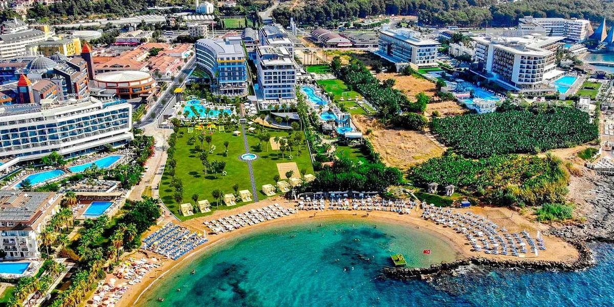 Turcja na 7 dni w sierpniu: 5⋆ hotel od 6 100 zł