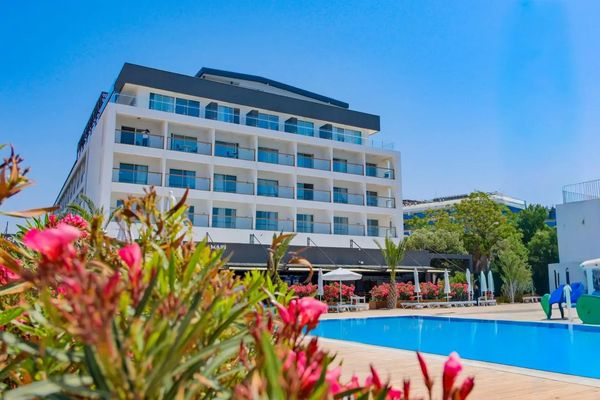 Lonicera West (ex. Gold Island)