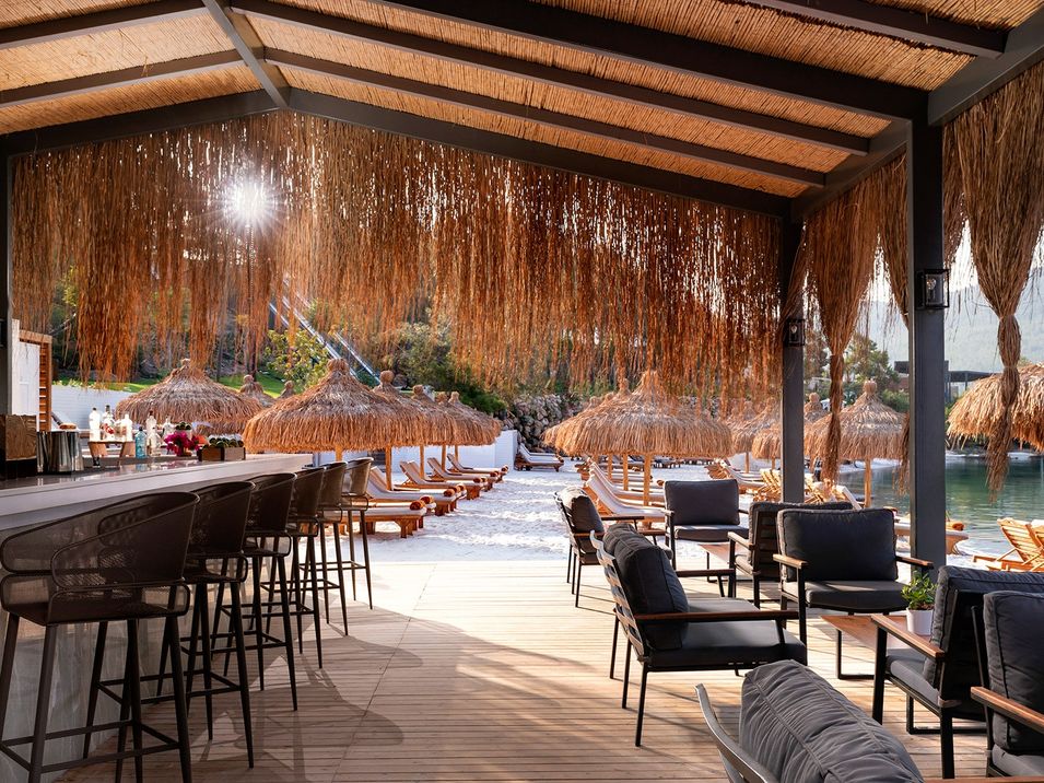 beach bar