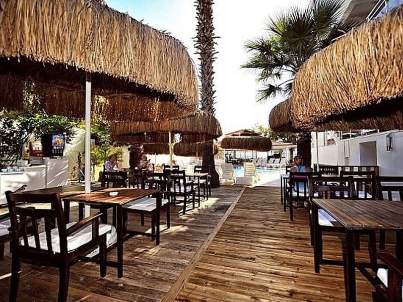 MAKRI BEACH