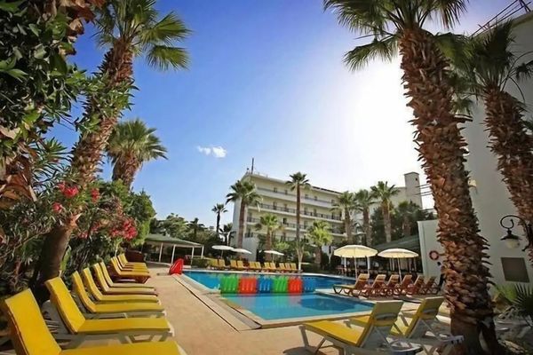 Malibu Resort (ex. Twins)