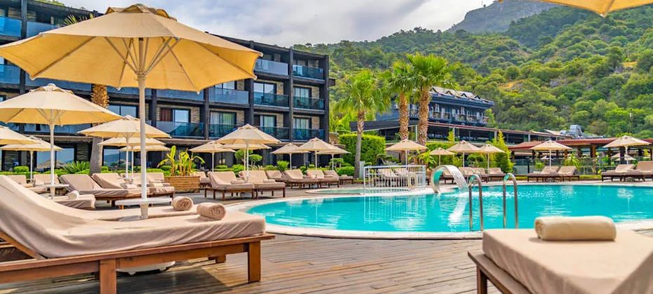 Manas Park (Oludeniz)