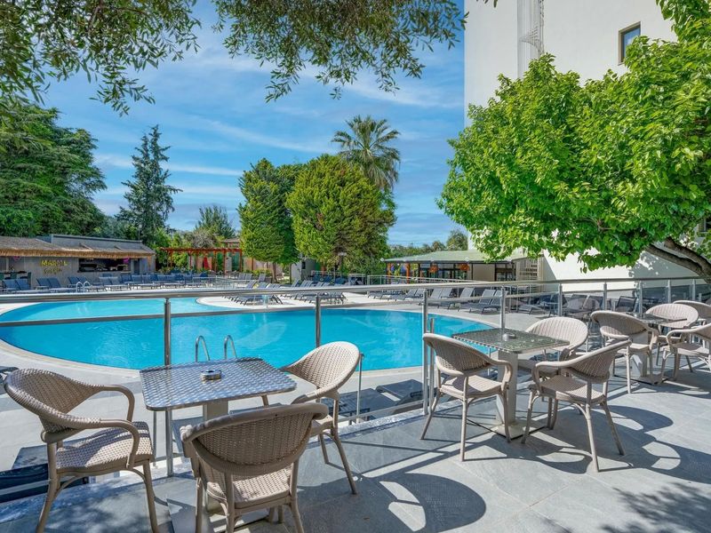 Marbel by Palm Wings 4*