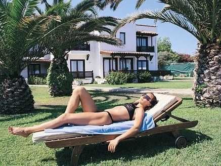 Mare Beach