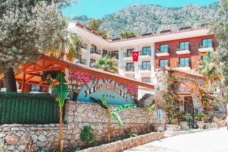 Meril Club Hotel Spa