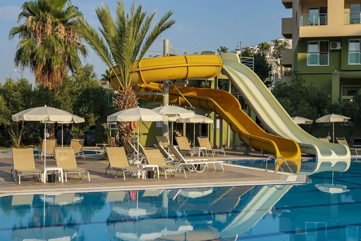 Miarosa Konakli Garden (ex Hedef Rose Garden) - basen