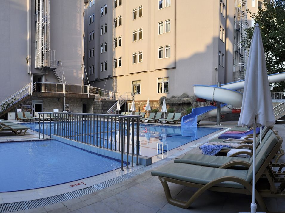 teren hotelu, basen