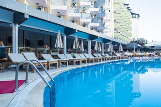Club Monte Carlo ex Club Tess