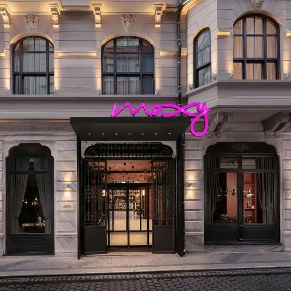 Moxy Istanbul