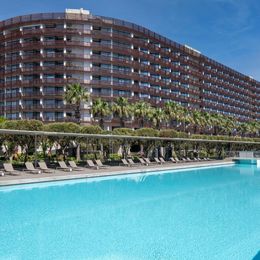 Nirvana Cosmopolitan (ex Kervansaray Lara)