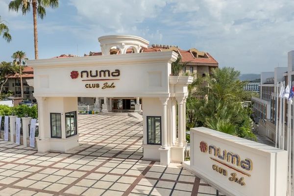 Numa Club Side