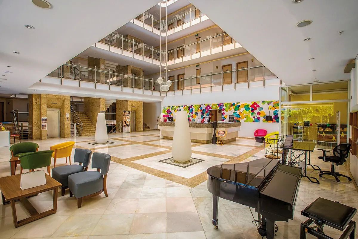 Numa Konaktepe - recepcja / lobby