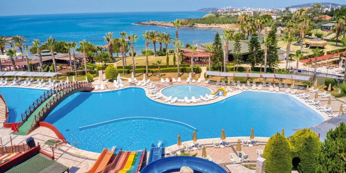 Turcja na 7 dni w kwietniu: 5⋆ hotel od 1 839 zł