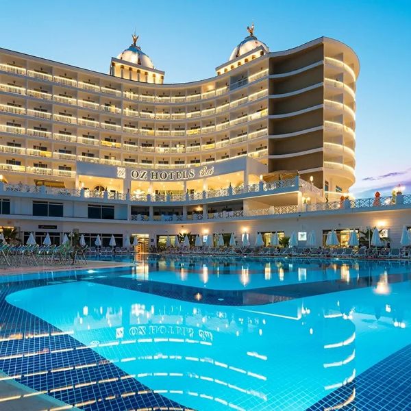Oz Sui Resort
