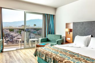 Palm Wings Beach Resort SPA Kusadasi