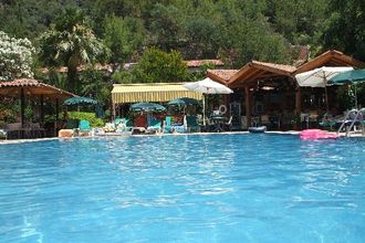Perdikia Beach
