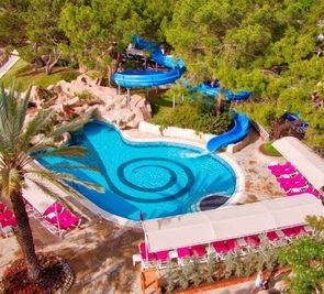 Pirate's Beach Club
