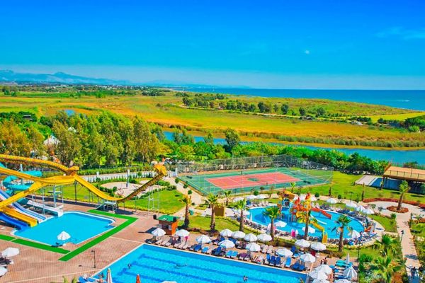 Port Nature Resort & Spa